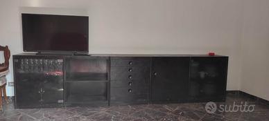 Mobile da soggiorno nero