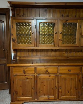 credenza in legno di noce