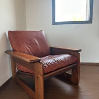 Poltrona legno pelle stile Tobia Scarpa