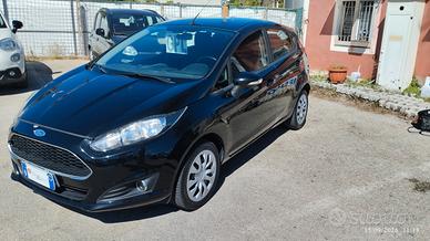 Ford Fiesta 1.4 5 porte Bz.- GPL Black & White Edi