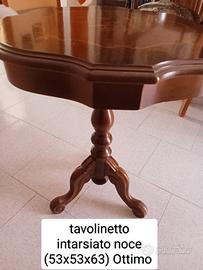 tavolinetto intarsiato colore noce 