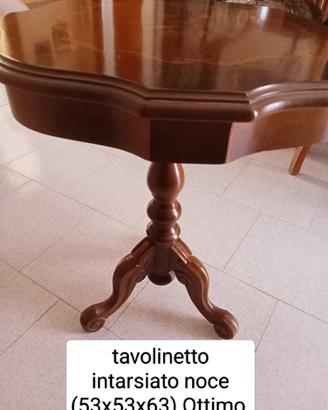 tavolinetto intarsiato colore noce 