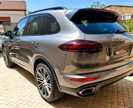 PORSCHE CAYENNE 3.0 D RESTYLING 262cv