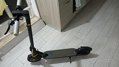 Monopattino elettrico Let's Go 9Pro