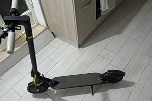 Monopattino elettrico Let's Go 9Pro