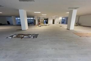 Immobile di 697 m² a Rozzano