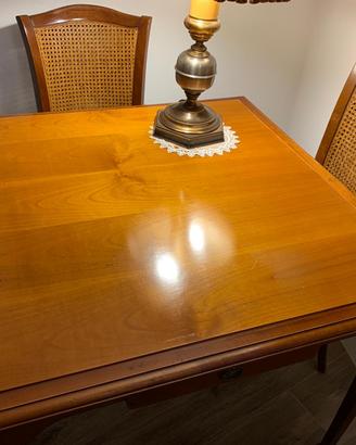Tavolo in legno