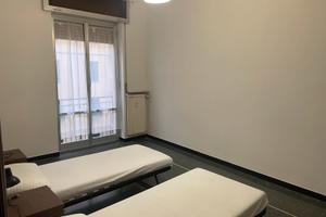 Trasfertisti sestri ponente Via acciaio