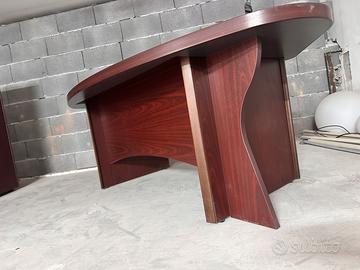 Scrivania e Armadio da Ufficio