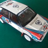 LANCIA DELTA MARTINI SCALA 1:8