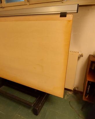 tavolo da disegno Bieffe + tecnigrafo Mutoh+sedia