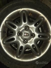 4 cerchi in lega del 15 ROVER
