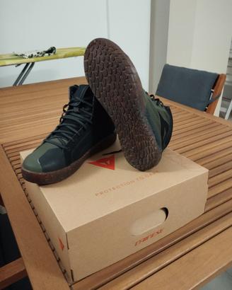 scarpe per moto nuove Dainese