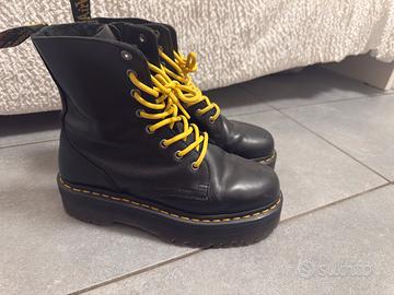 DR. MARTENS PLATFORM