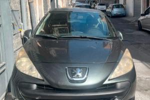 Peugeot 207 1.6 90 CV anno 2097