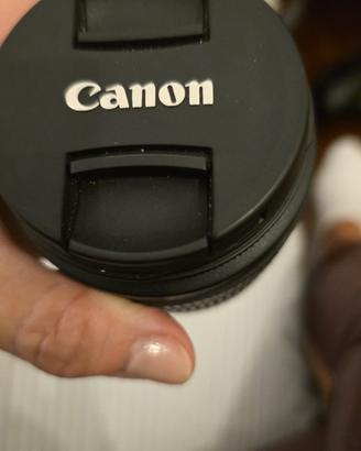 Canon EF-S 18-55mm – Obiettivo Zoom Standard