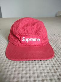 SUPREME PERFORATED CAMP CAP REC SS17 cappello