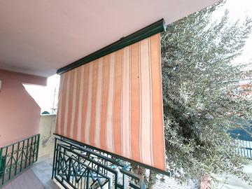 due tende da sole complete