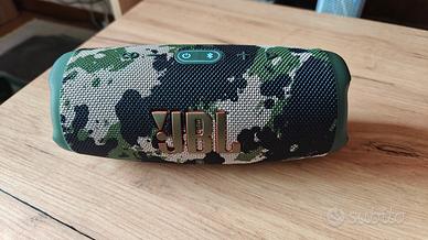 JBL - Charge 5 mimetico 