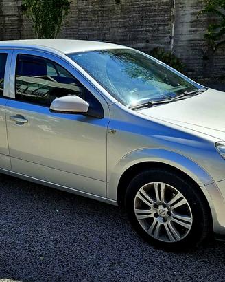 Opel Astra H - 2010 - 1.7 CDTI 110CV