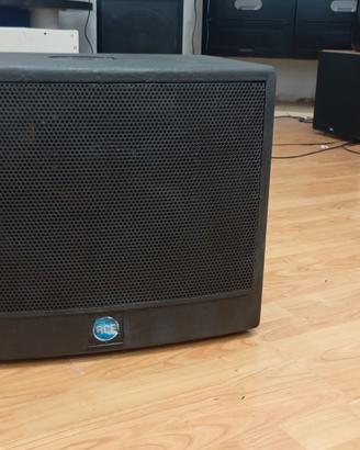 Rcf sub woofer attivo