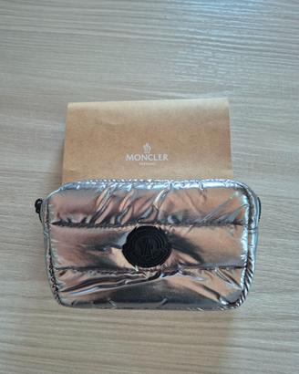 Pochette moncler