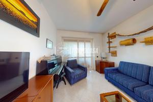 Ampio Trilocale in via Vittorio Alfieri