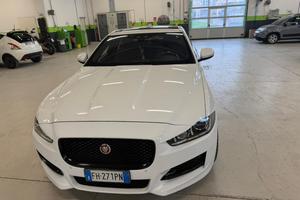 JAGUAR XE R-SPORT AWD