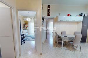 TRILOCALE RISTRUTTURATO CON POSTO AUTO