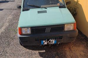 Panda con carrello