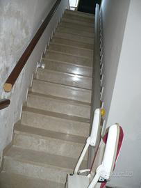 Montascale OTOLIFT modello Giada da interno