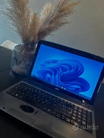 Acer Aspire 5738z,Pentium Dual T4200,4gb Ram,320gb