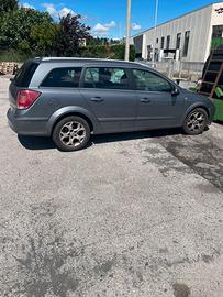Opel astra station wagon