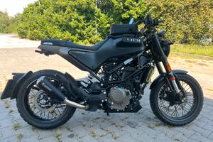 Husquarna Svartpilen 401