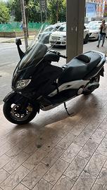 Yamaha Tmax 500 da vetrina