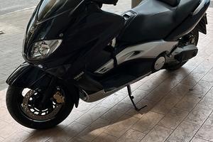 Yamaha Tmax 500 da vetrina