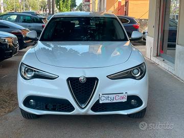 Alfa Romeo Stelvio 2.2 Turbodiesel 210 CV AT8 Q4 B