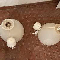 2 lampadari IKEA in plastica