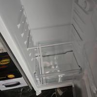 frigorifero con congelatore 