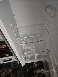 frigorifero con congelatore 