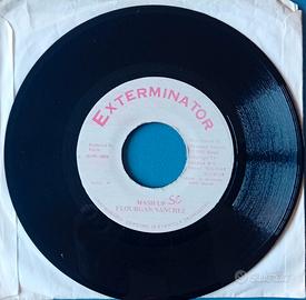 Disco 45 giri Flourgan / Sanchez  Mash Up - reggae