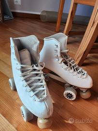 Pattini professionali per pattinaggio artistico