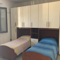 Stanza singola in appartamento con uso b-c