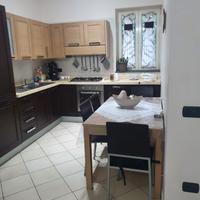 Cucina moderna di legno
