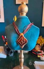 Collana ciondolo rosso