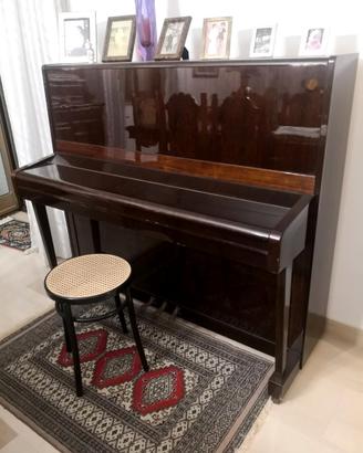 PIANOFORTE VERTICALE PETROF