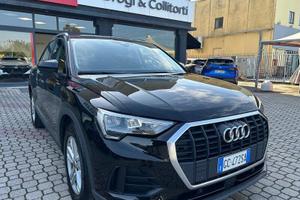 Audi Q3 II 2018 35 2.0 TDI Business S tronic