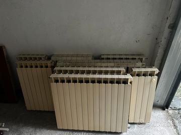 Radiatori/termosifoni alluminio diverse misure