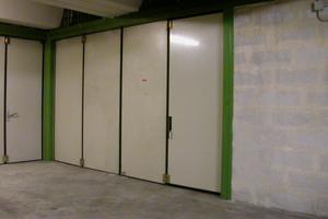 GARAGE 100mq a MANTOVA quartiere BORGOCHIESANUOVA