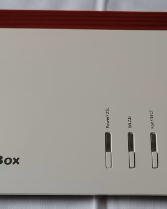 Modem router FRITZ!Box 7590